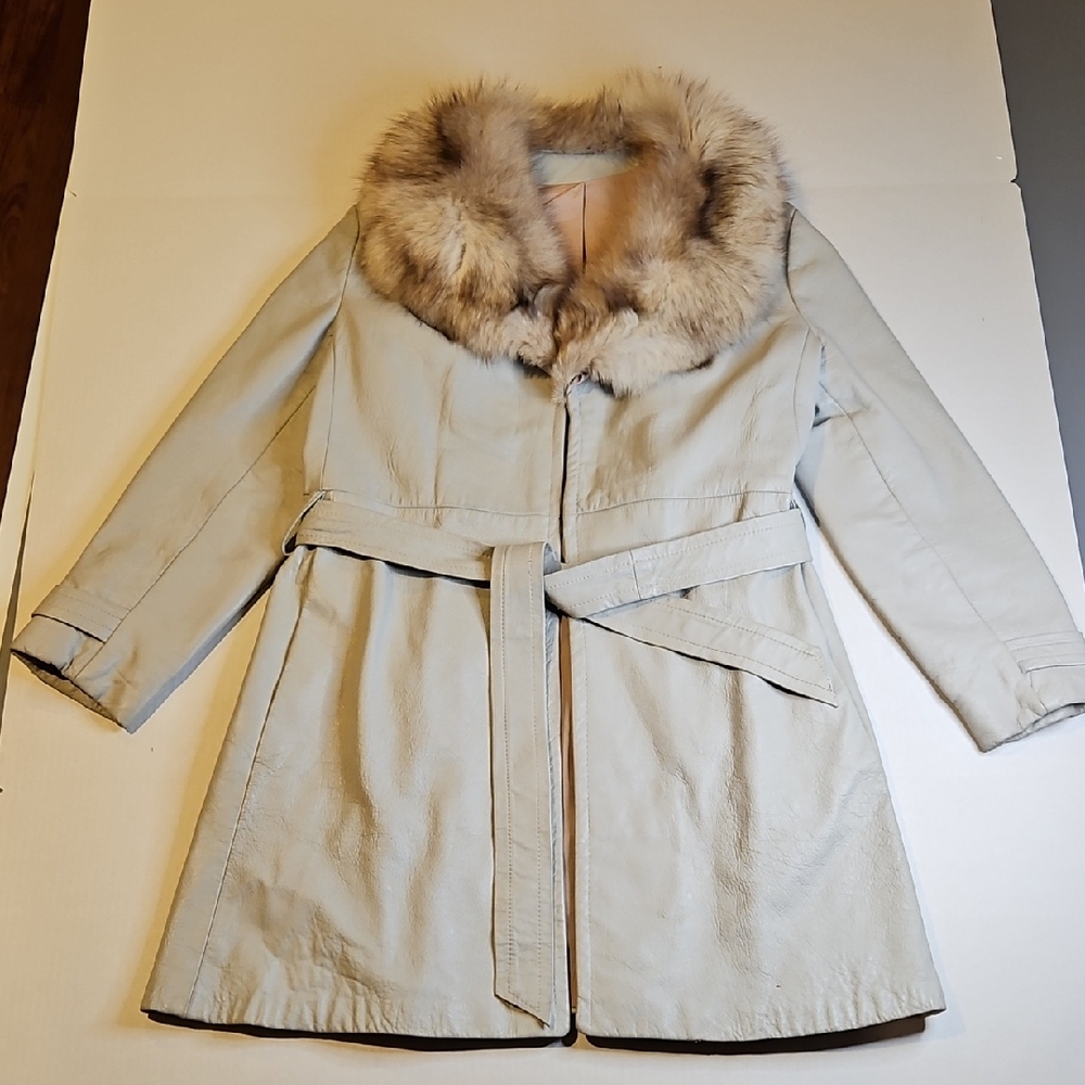 Women's Leather Jacket with Fur Collar